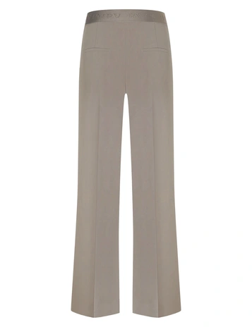 Cambio pantalons 6052022200