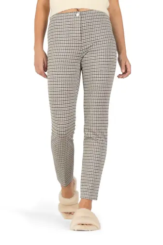 Cambio pantalons 6652020200