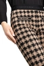 Cambio pantalons 6711022307