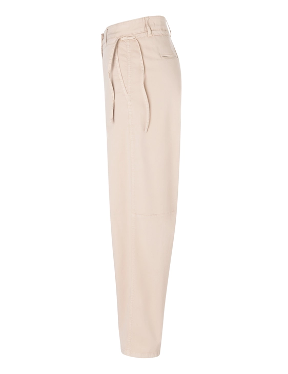 Cambio pantalons 7666047701