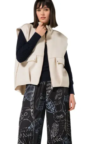 Caroline Biss gilets 4823