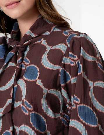Geisha blouse 53618-20