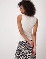 Monari tops 409754