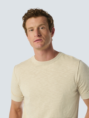 No Excess t-shirts 24210452