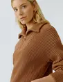 Oui sale 0094273
