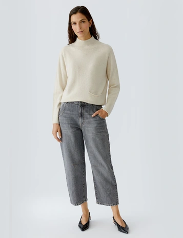 Oui trui 0086104