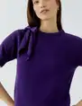 Oui trui 0098988