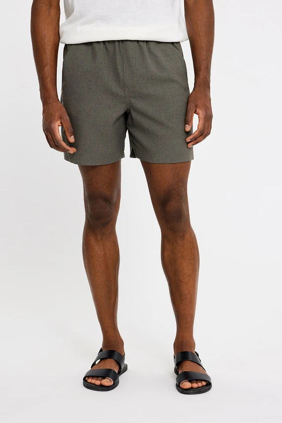 Plain shorts 40018