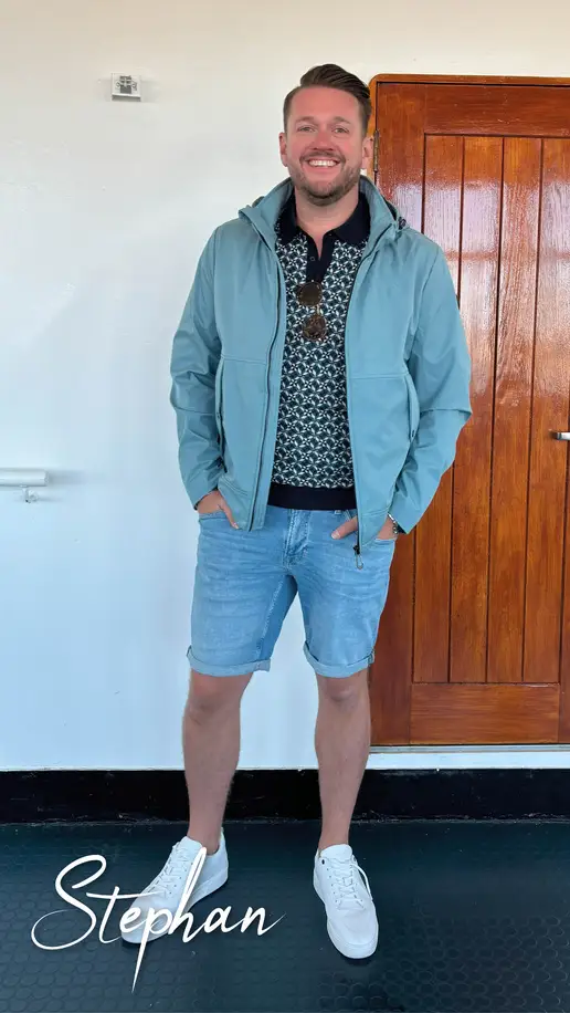 Shop the look heren