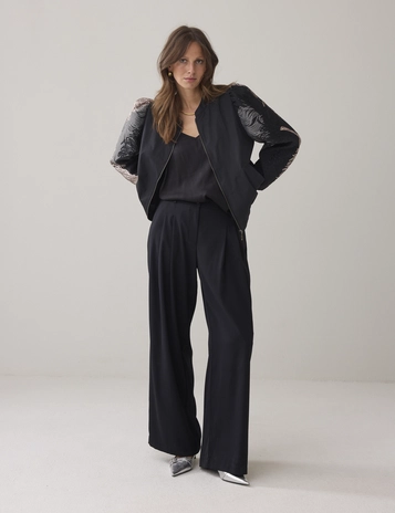 Summum bomber 1s1275-12336