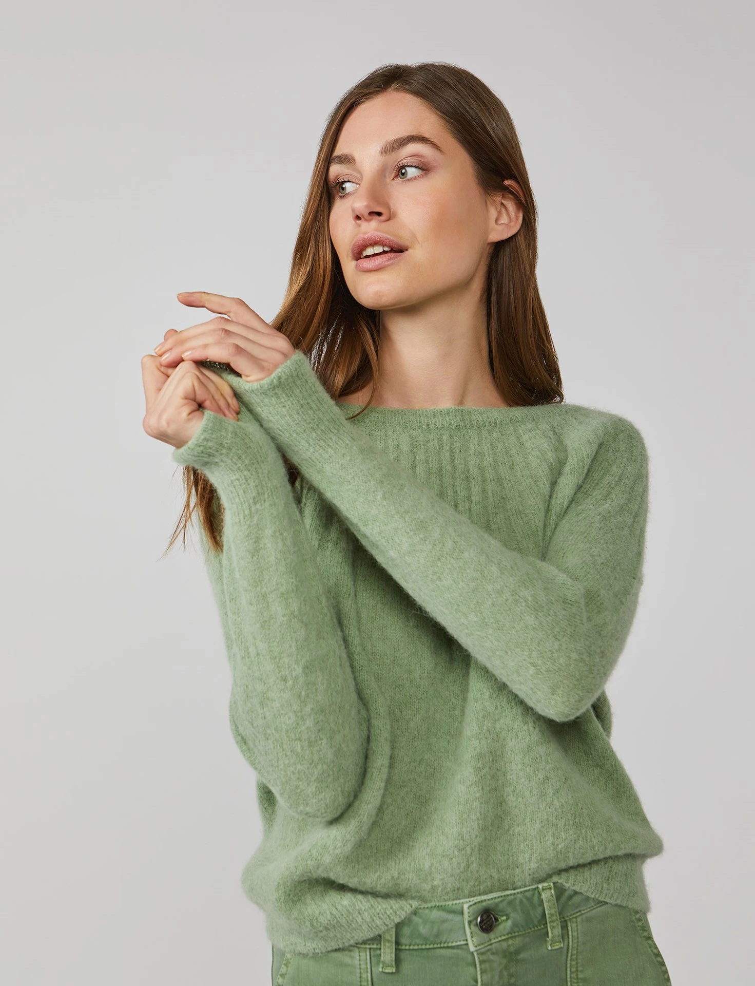 summum sweater