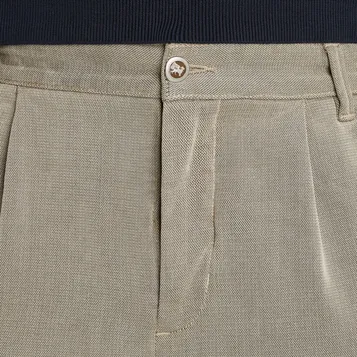 Vanguard chino VTR2511647