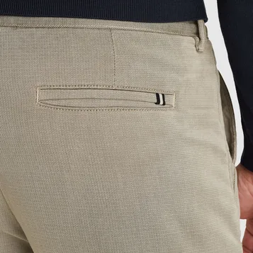 Vanguard chino VTR2511647