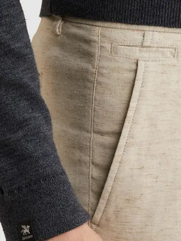 Vanguard chino VTR2604640