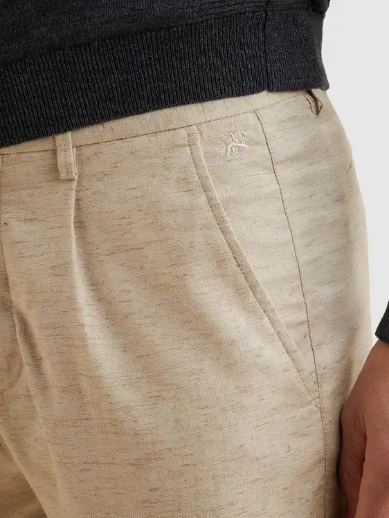 Vanguard chino VTR2604640