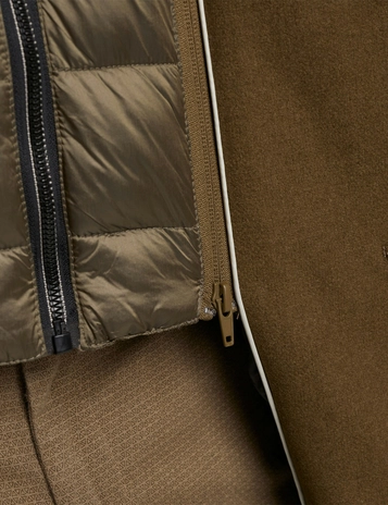 Vanguard jacks VJA2309175